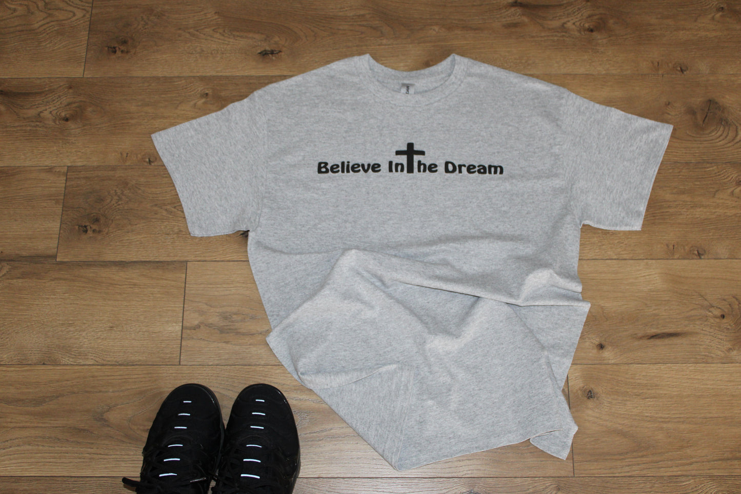 Believe In The Dream™ Gray Puff Print Tee